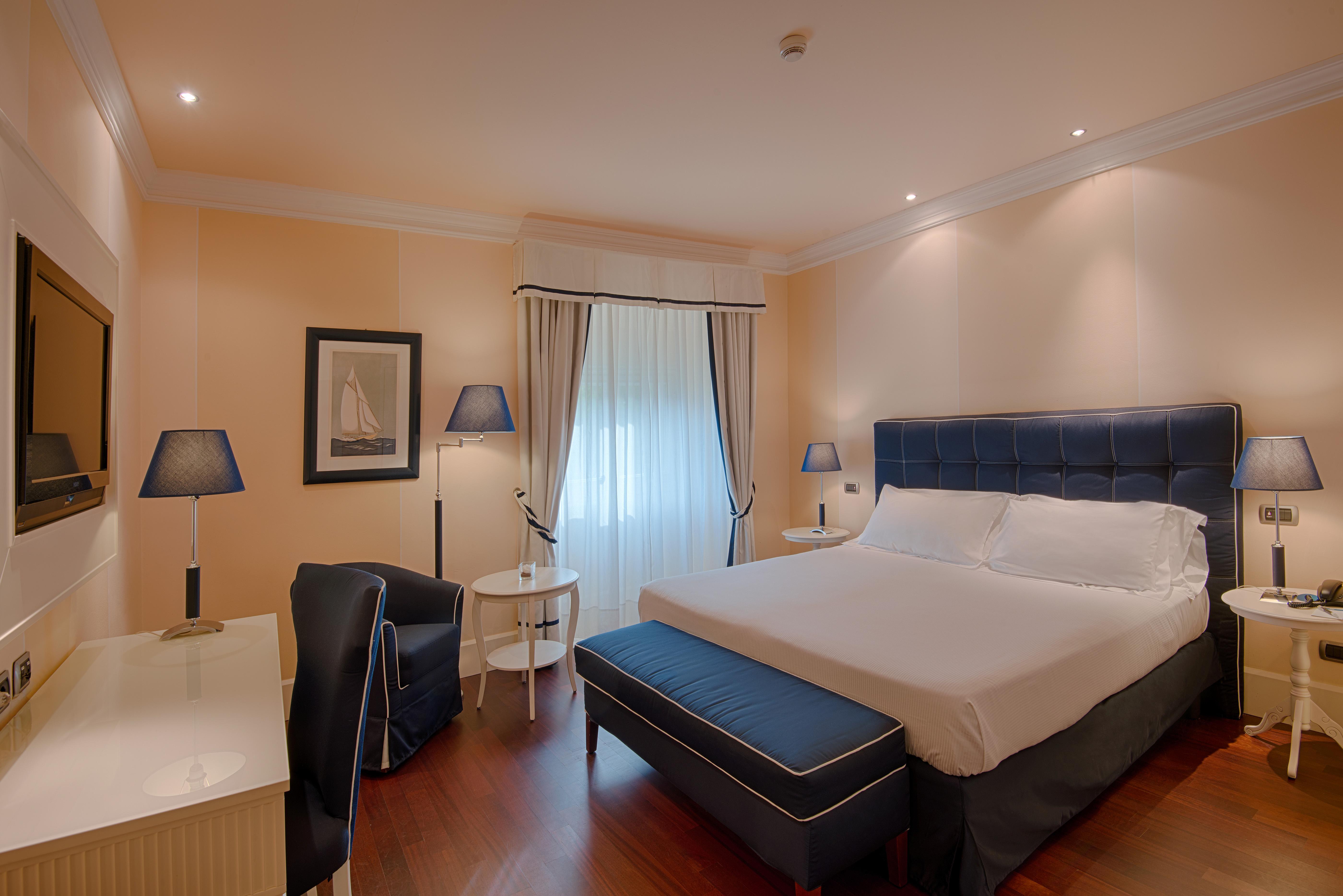 Gh Palazzo Suite & Spa Livorno Kültér fotó