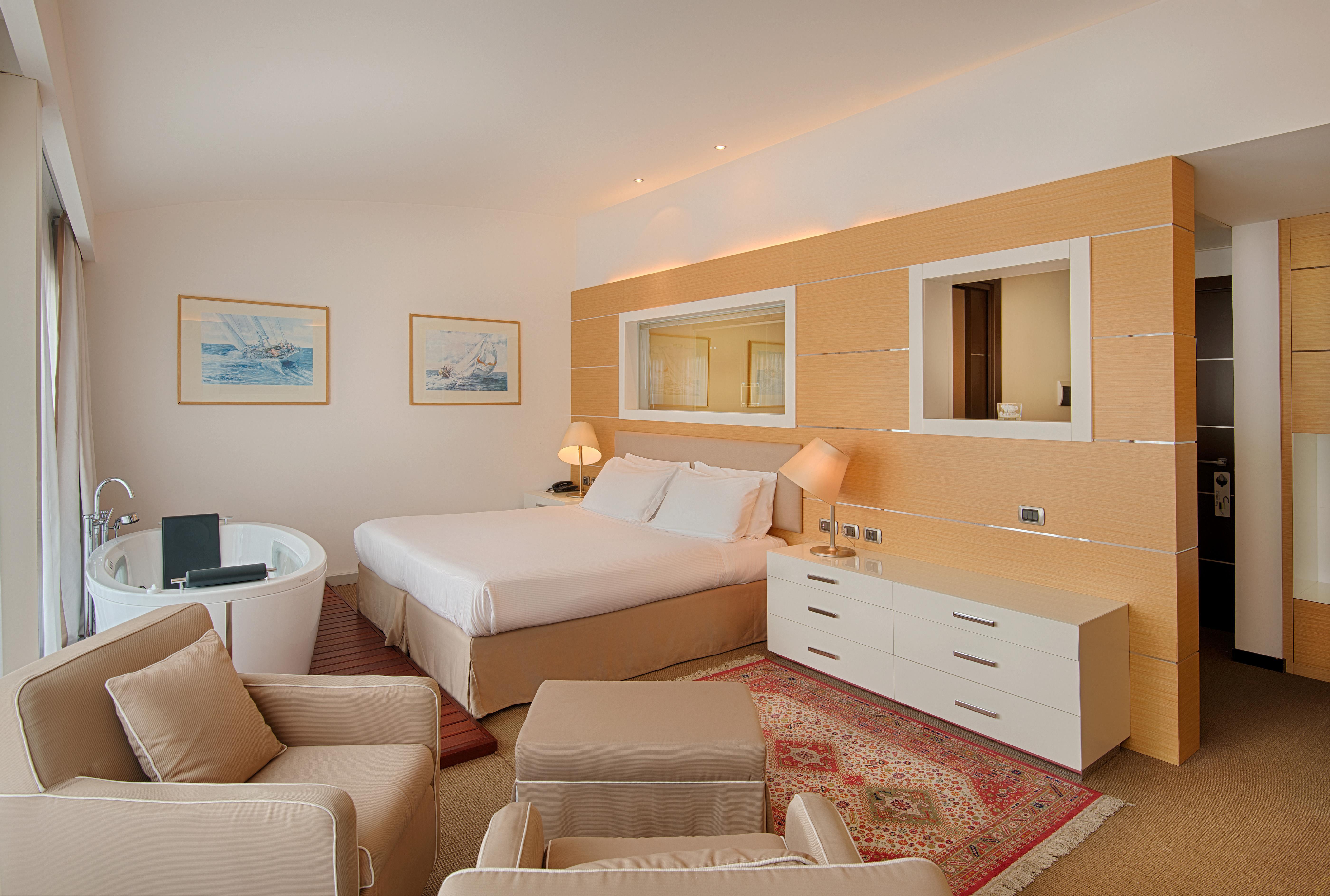 Gh Palazzo Suite & Spa Livorno Kültér fotó